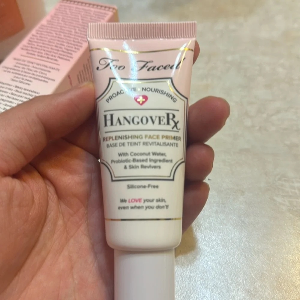 Too Faced, Hangover Replenishing Face Primer, 40ml (Full Size)